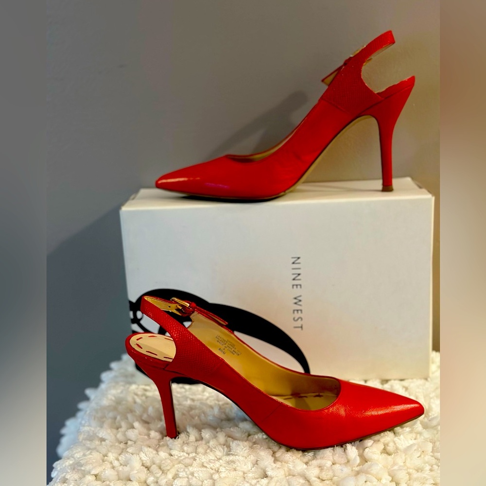 Nine West Foe Red Pointy Toe Leather Slingback Pumps 4 Inch Heel Size 8.5